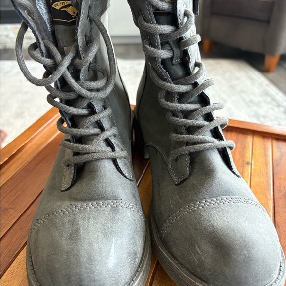 Rocket Dog Gray Ankle Boots - Picture 1 of 6
